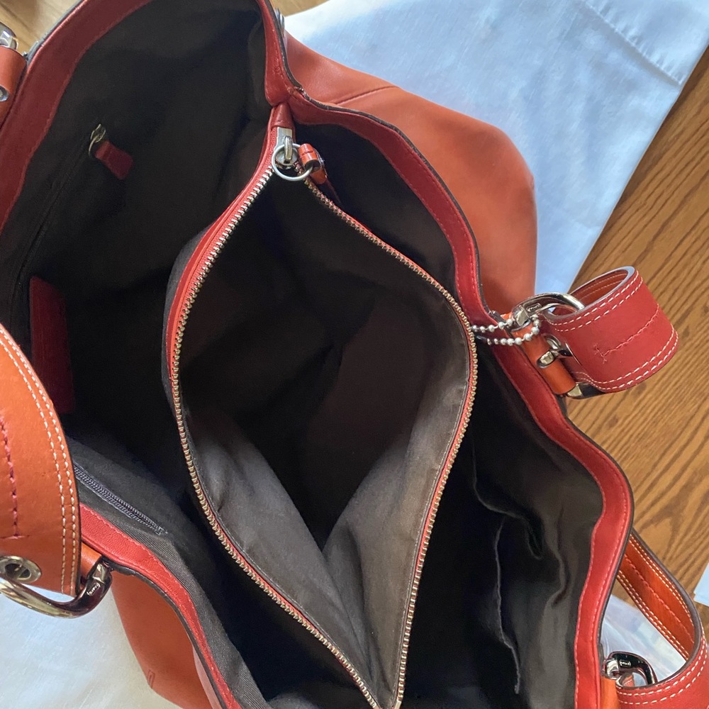 Large coach bag with many compartments - Picture 4 of 4